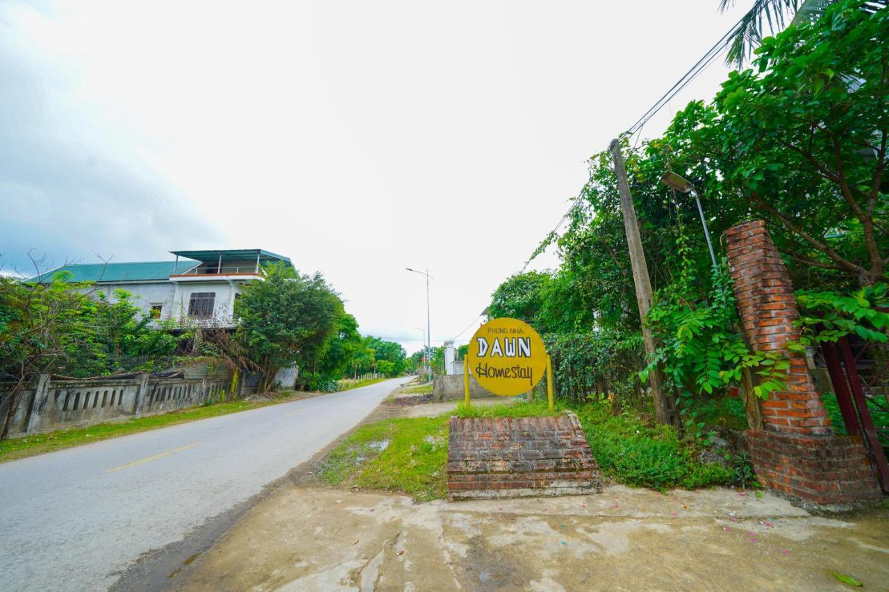 Phong Nha Dawn Home 外观 照片