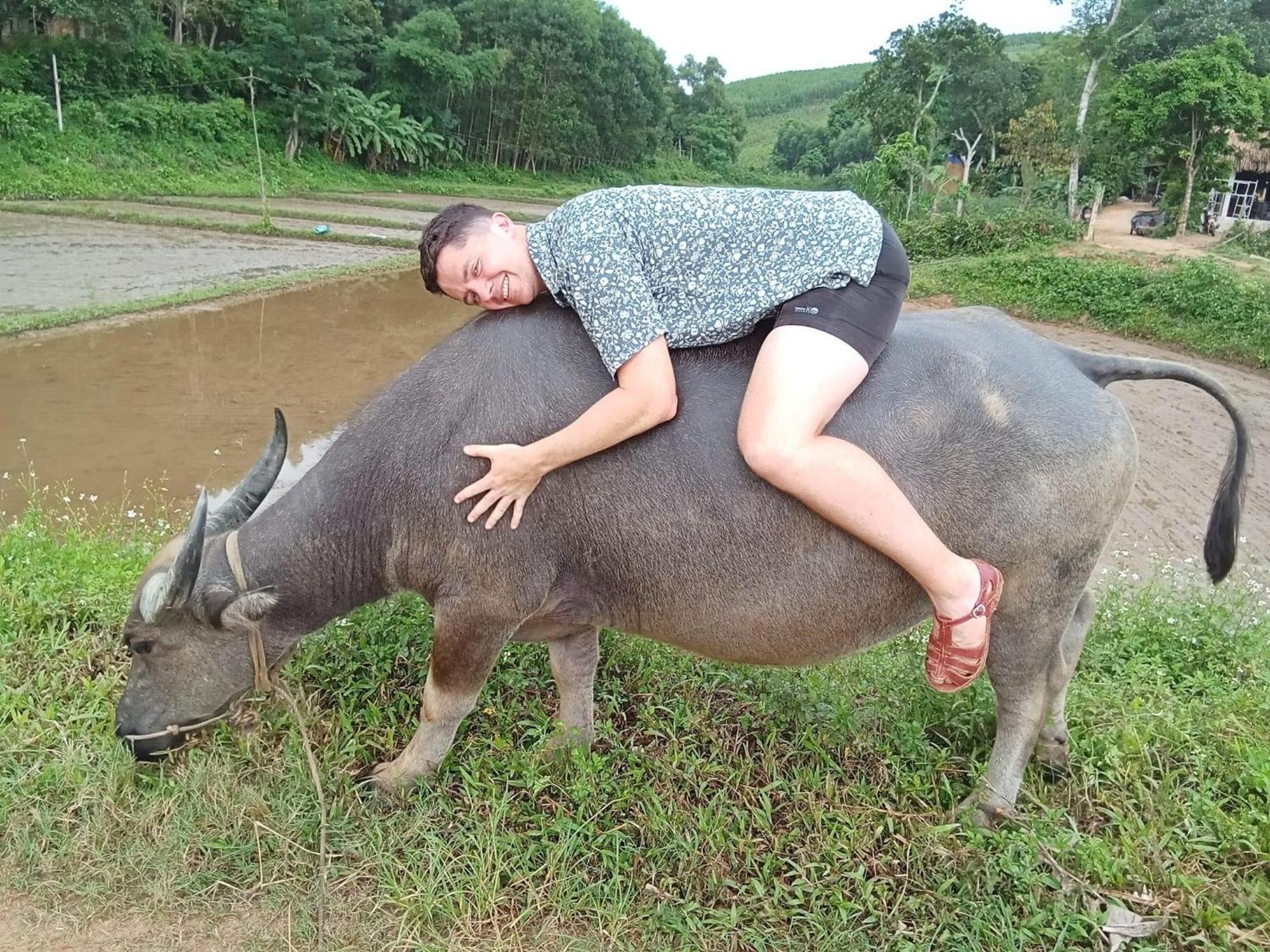 Phong Nha Dawn Home 外观 照片